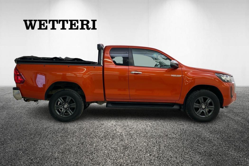 TOYOTA Hilux 2021