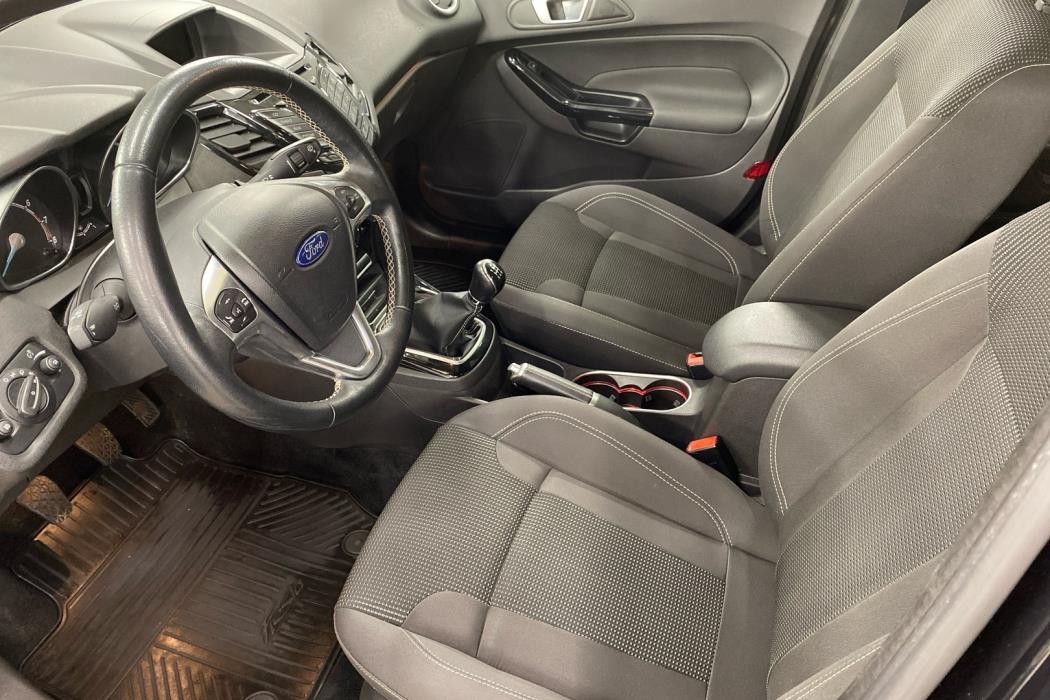FORD Fiesta 2016