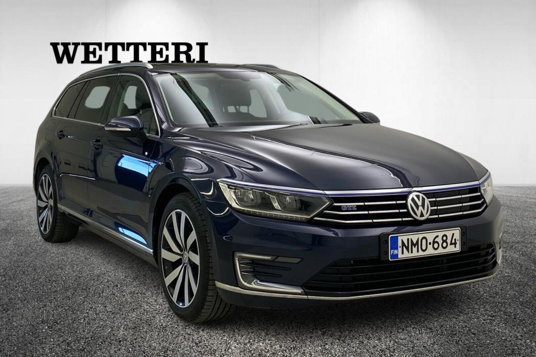 VOLKSWAGEN Passat 2015
