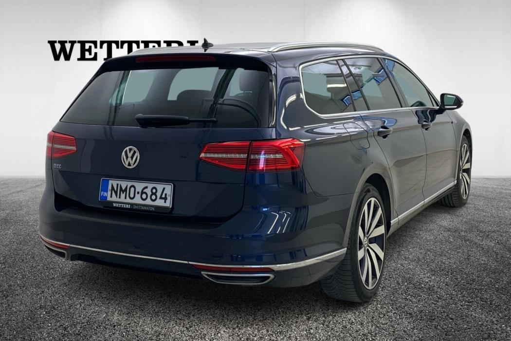 VOLKSWAGEN Passat 2015