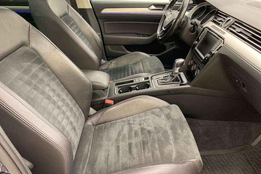 VOLKSWAGEN Passat 2015