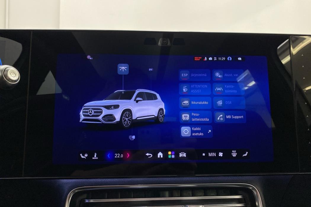 MERCEDES-BENZ GLB 2026