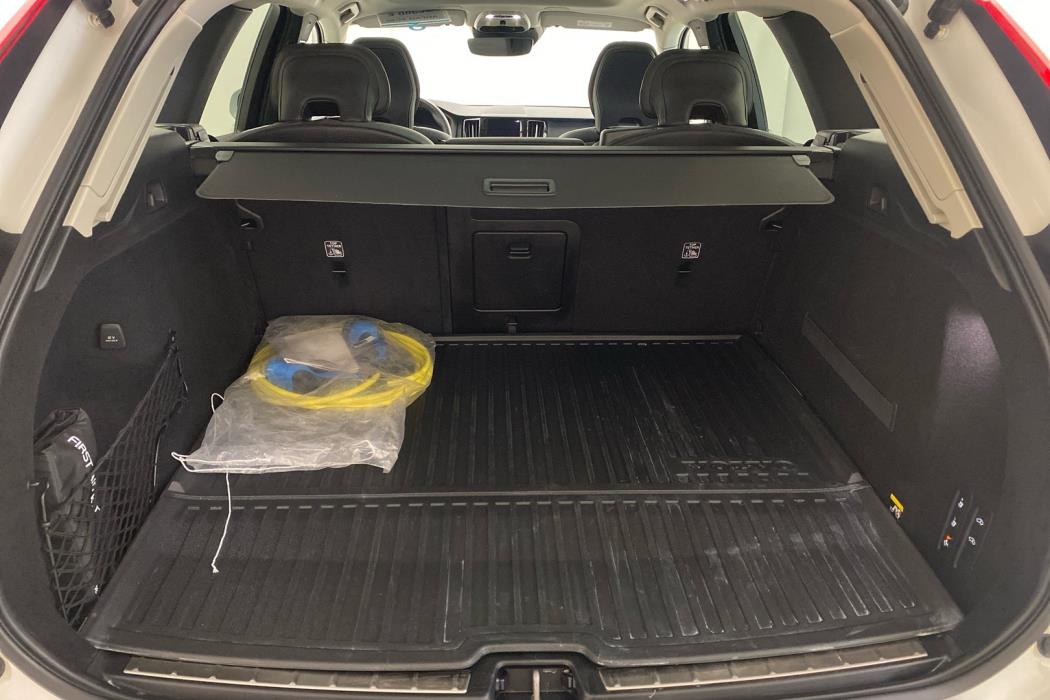 VOLVO XC60 2018