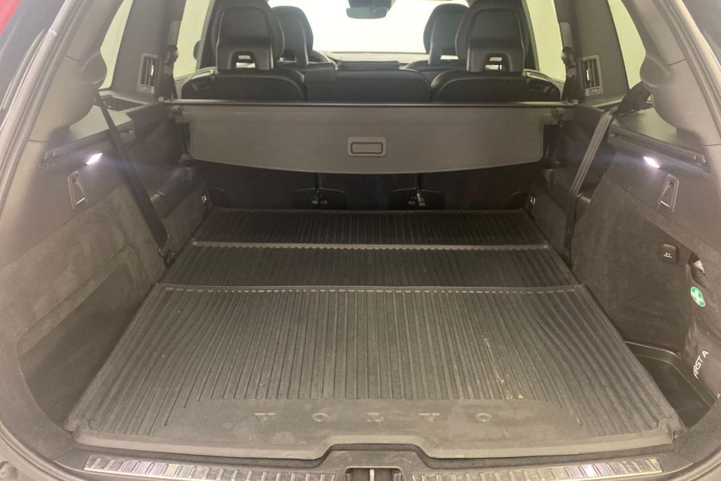 VOLVO XC90 2020