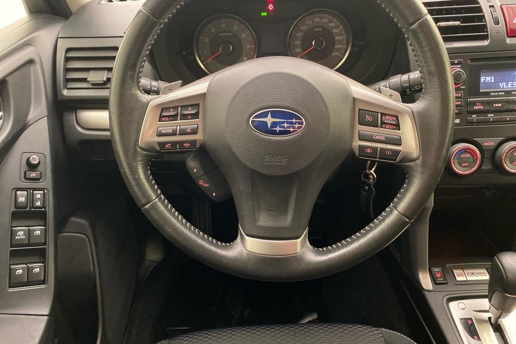 SUBARU Forester 2014