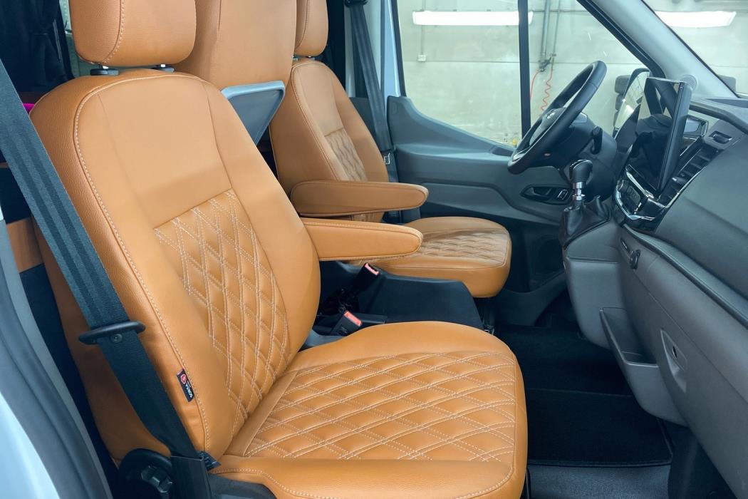 FORD Transit 2025