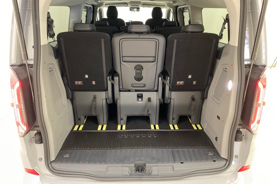 FORD Tourneo Custom 2026