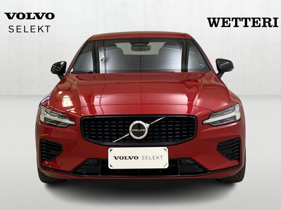 VOLVO S60 2024