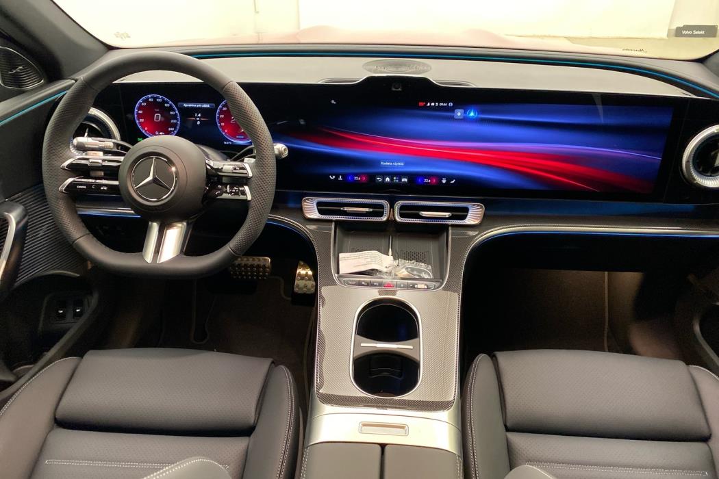 MERCEDES-BENZ GLC 2026