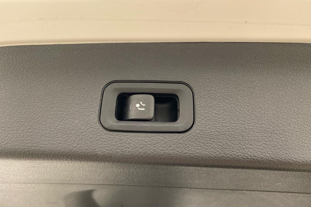 MERCEDES-BENZ GLS 2022