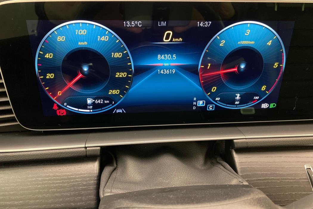 MERCEDES-BENZ GLS 2022