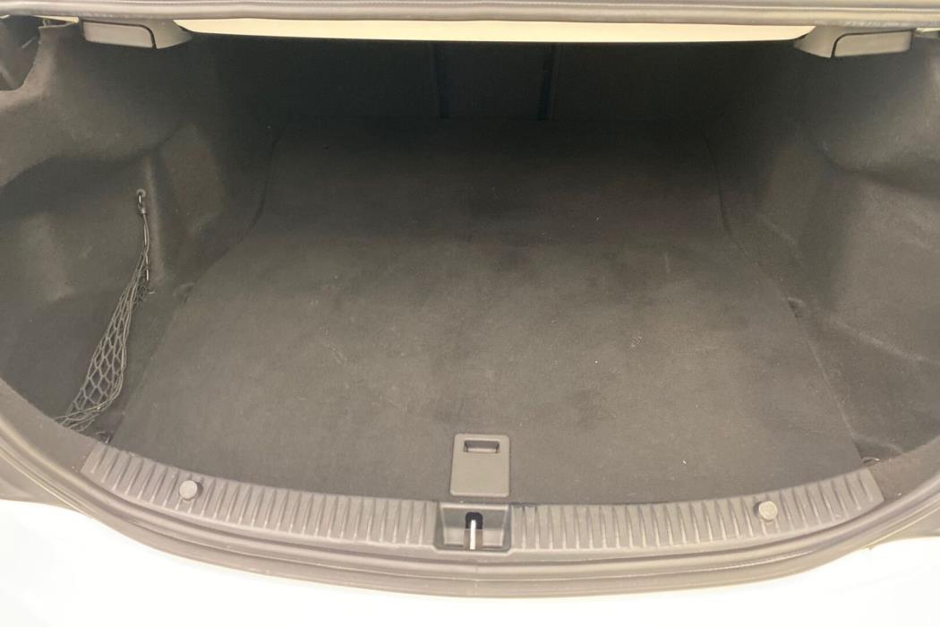 MERCEDES-BENZ C 2015