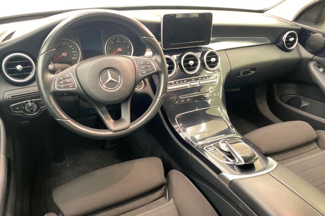MERCEDES-BENZ C 2015