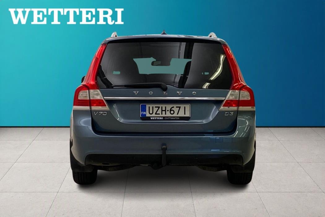 VOLVO V70 2014