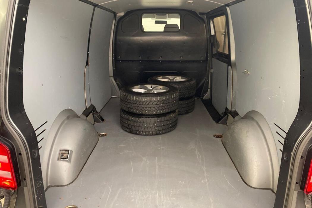 VOLKSWAGEN Transporter 2016
