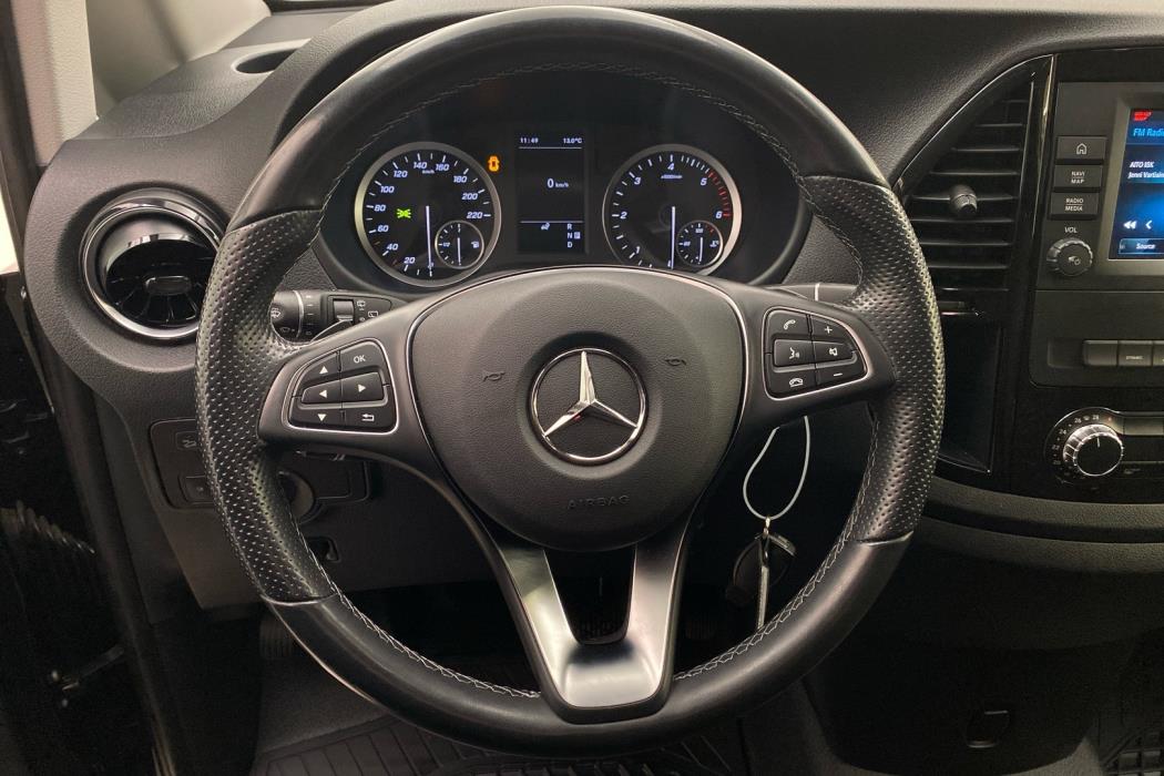 MERCEDES-BENZ Vito 2022