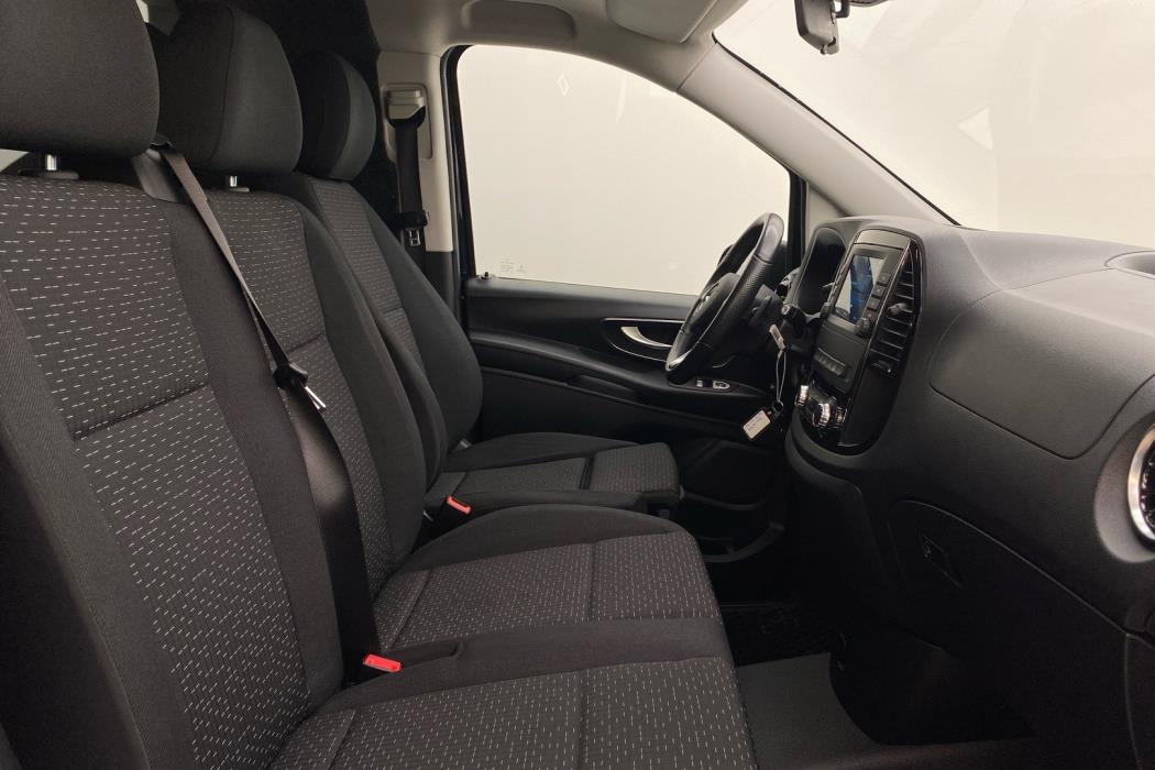 MERCEDES-BENZ Vito 2022