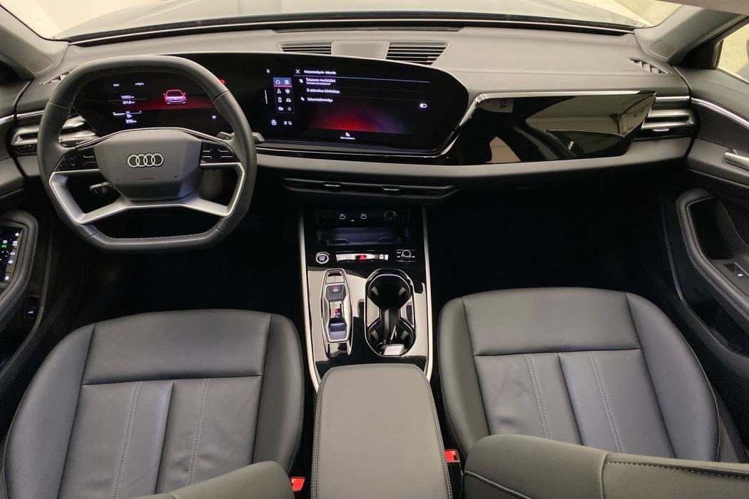 AUDI A5 2024