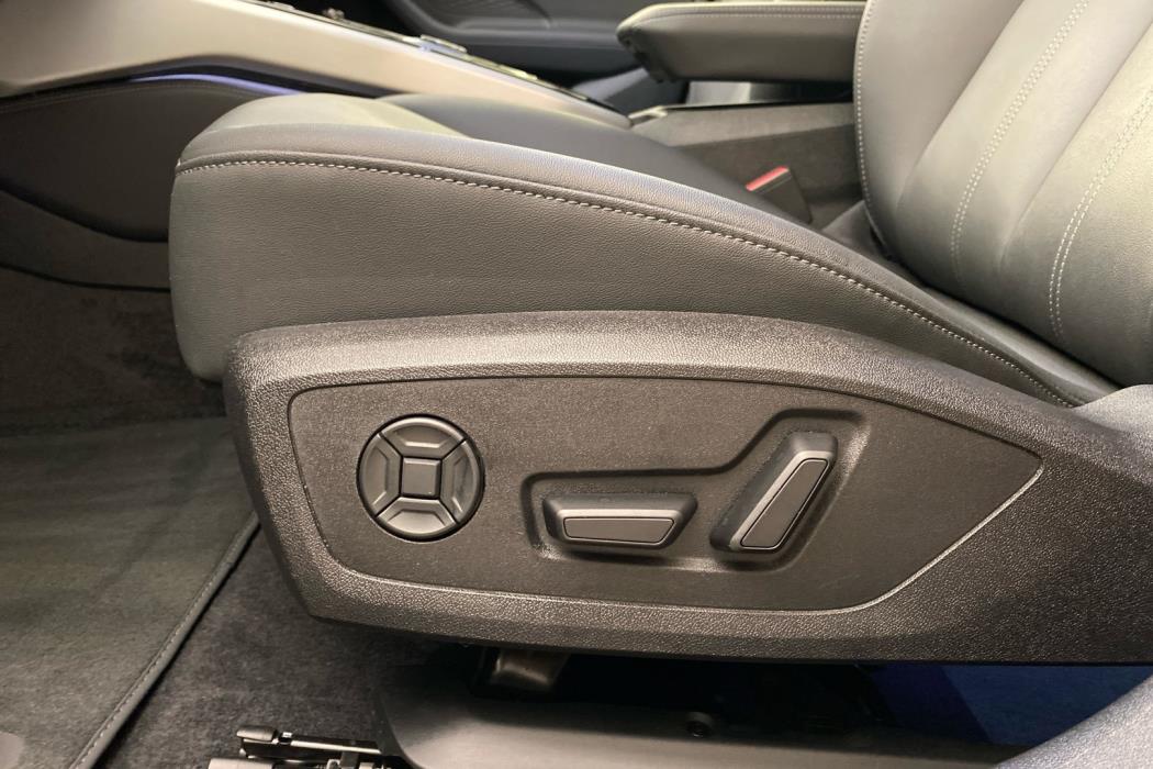 AUDI A5 2024