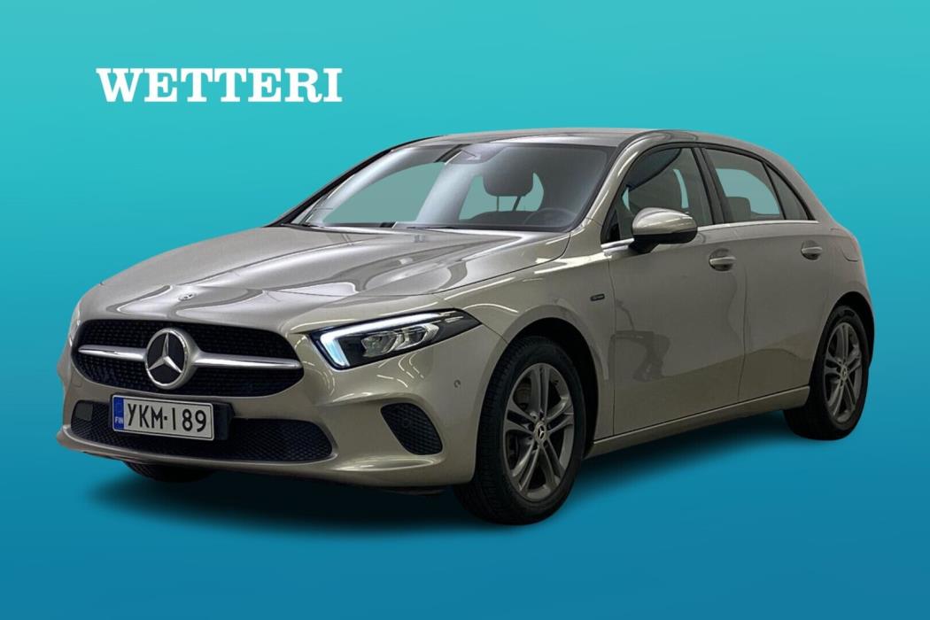 MERCEDES-BENZ A 2020
