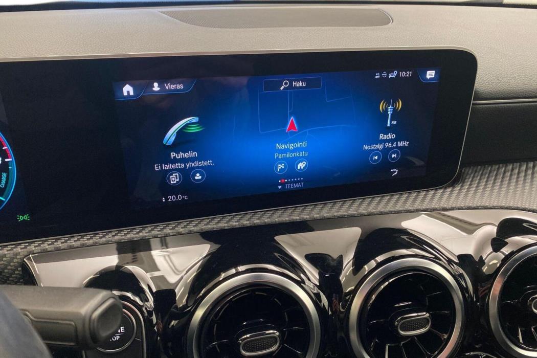 MERCEDES-BENZ A 2020