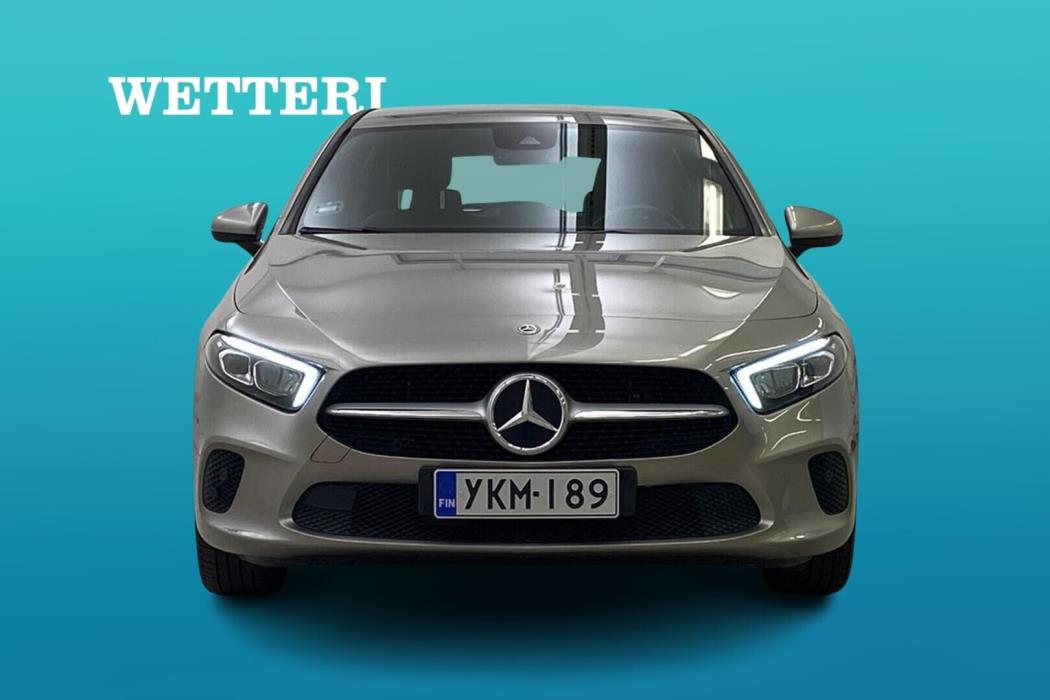 MERCEDES-BENZ A 2020