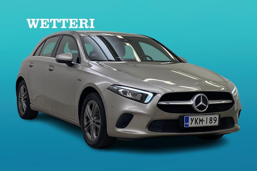 MERCEDES-BENZ A 2020