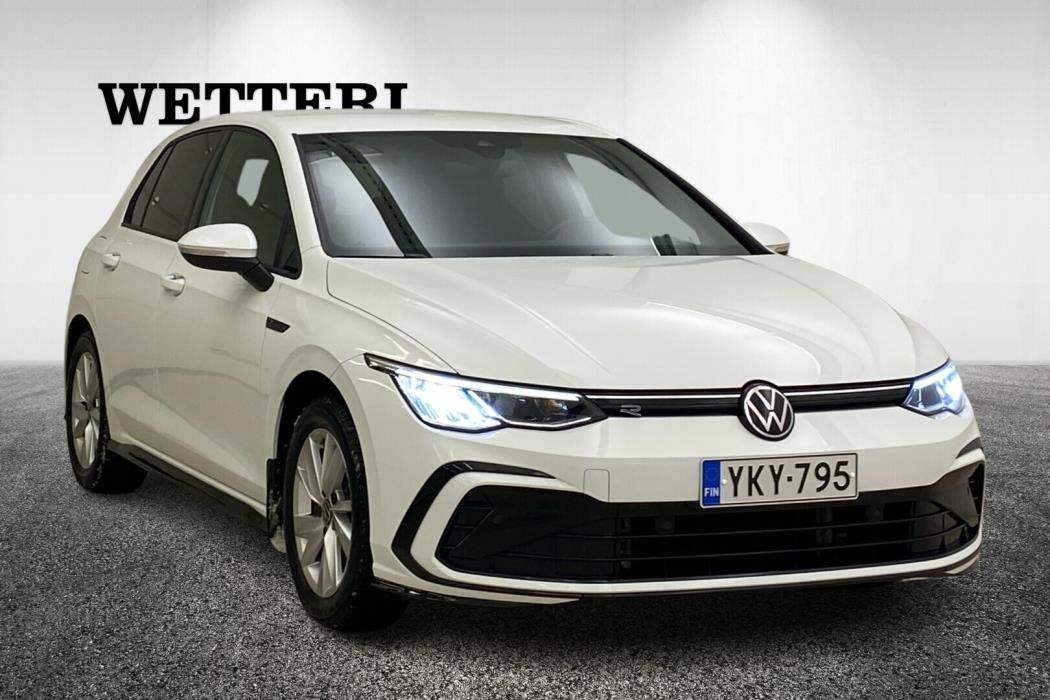 VOLKSWAGEN Golf 2022