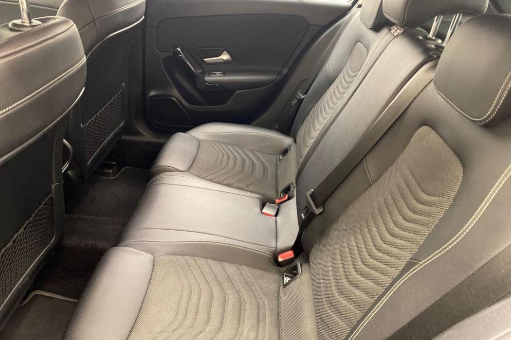 MERCEDES-BENZ A 2019