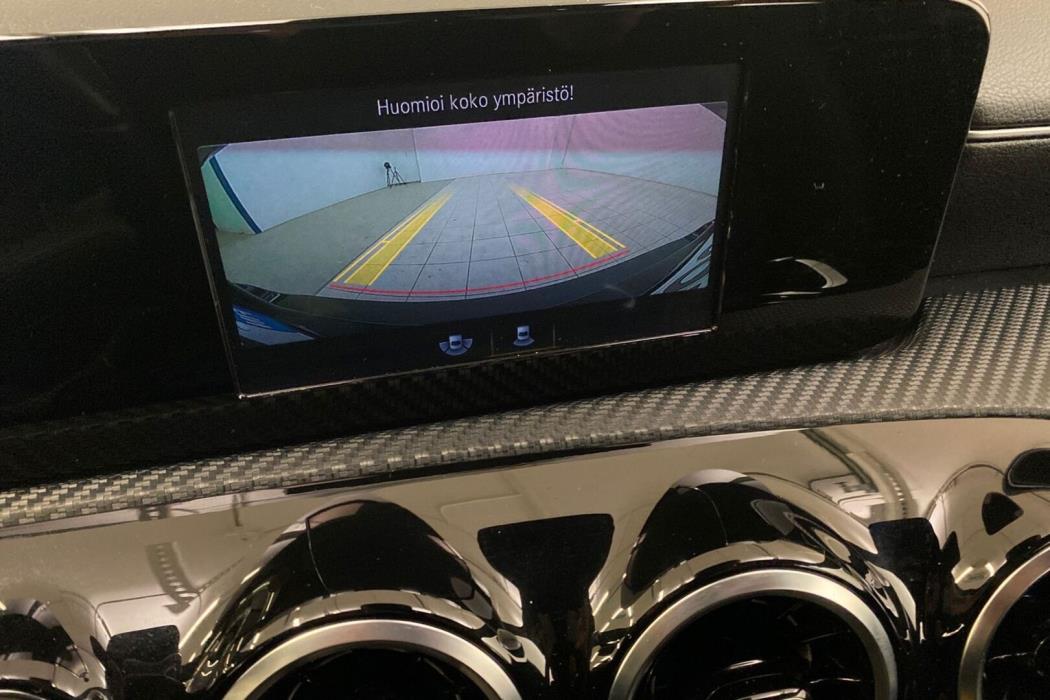 MERCEDES-BENZ A 2019