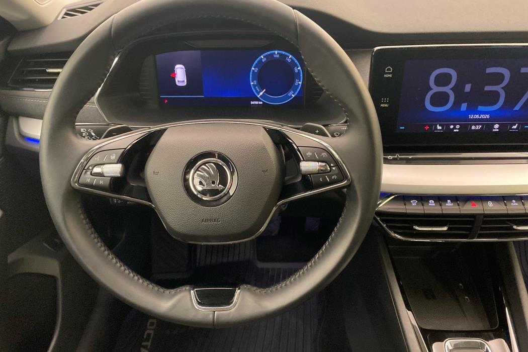 SKODA Octavia 2023