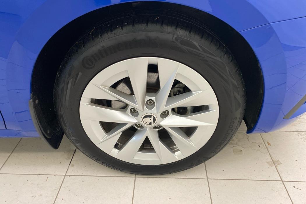 SKODA Octavia 2023