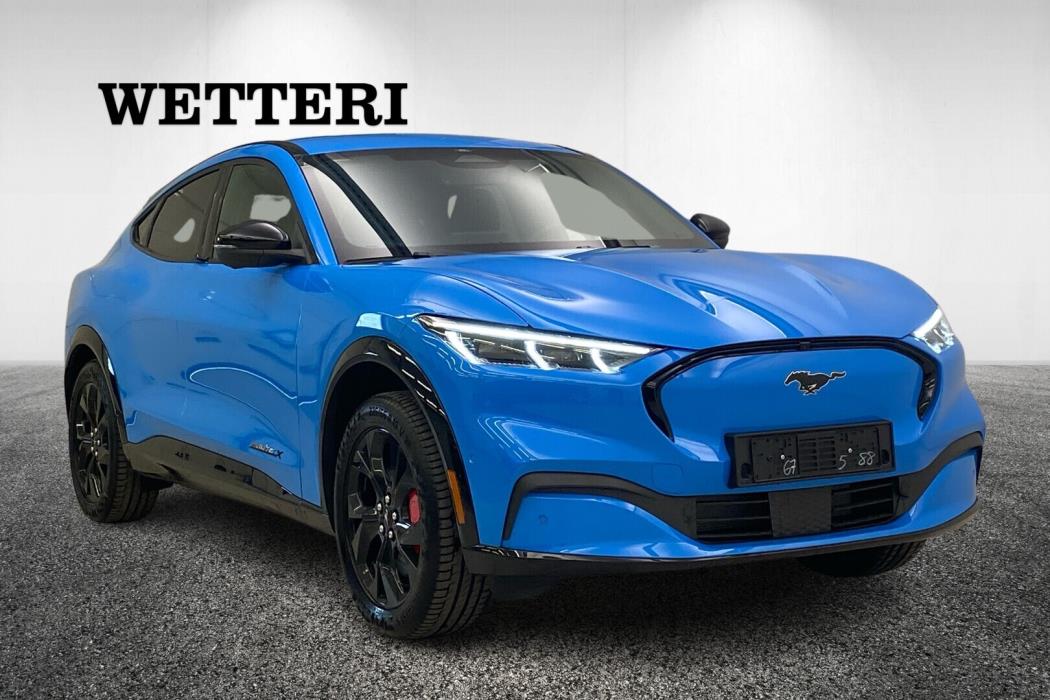 FORD Mustang Mach-E 2025