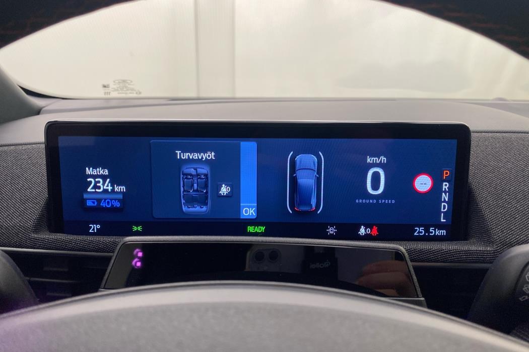 FORD Mustang Mach-E 2025