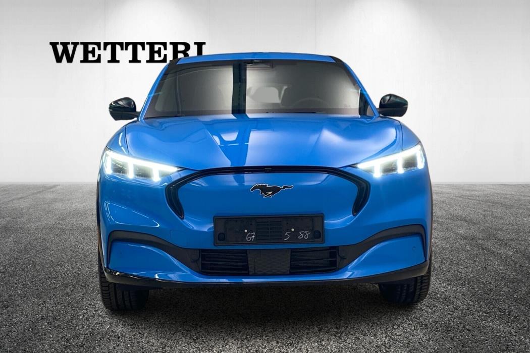 FORD Mustang Mach-E 2025