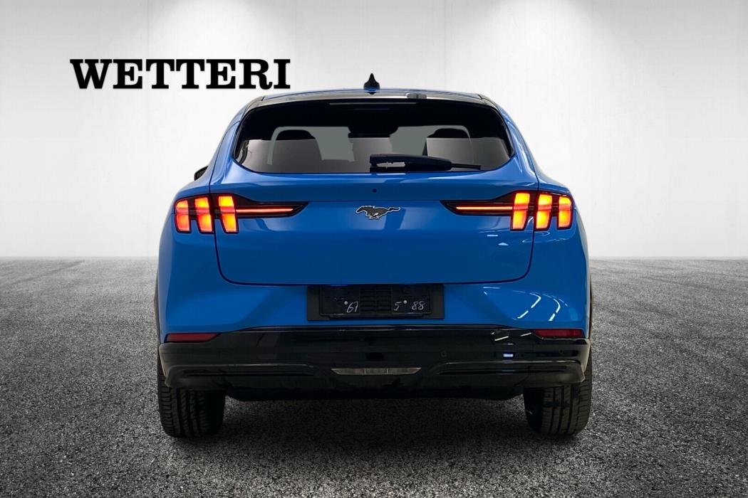 FORD Mustang Mach-E 2025