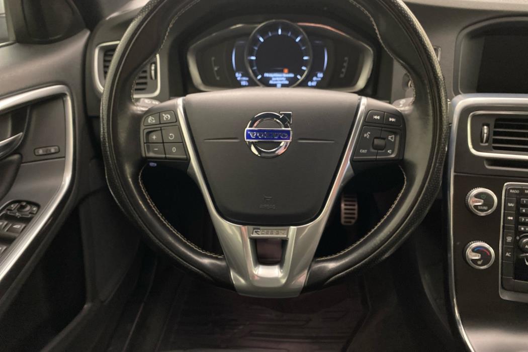 VOLVO S60 2017