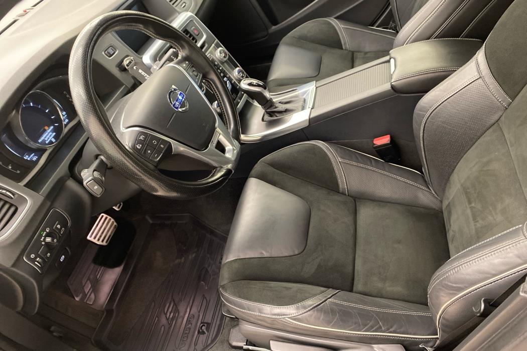 VOLVO S60 2017