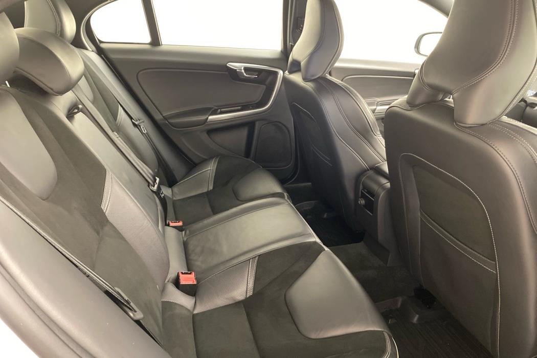 VOLVO S60 2017