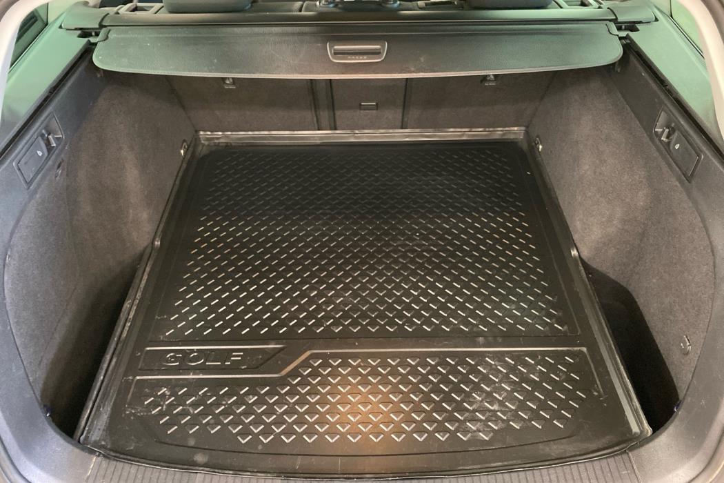 VOLKSWAGEN Golf 2020