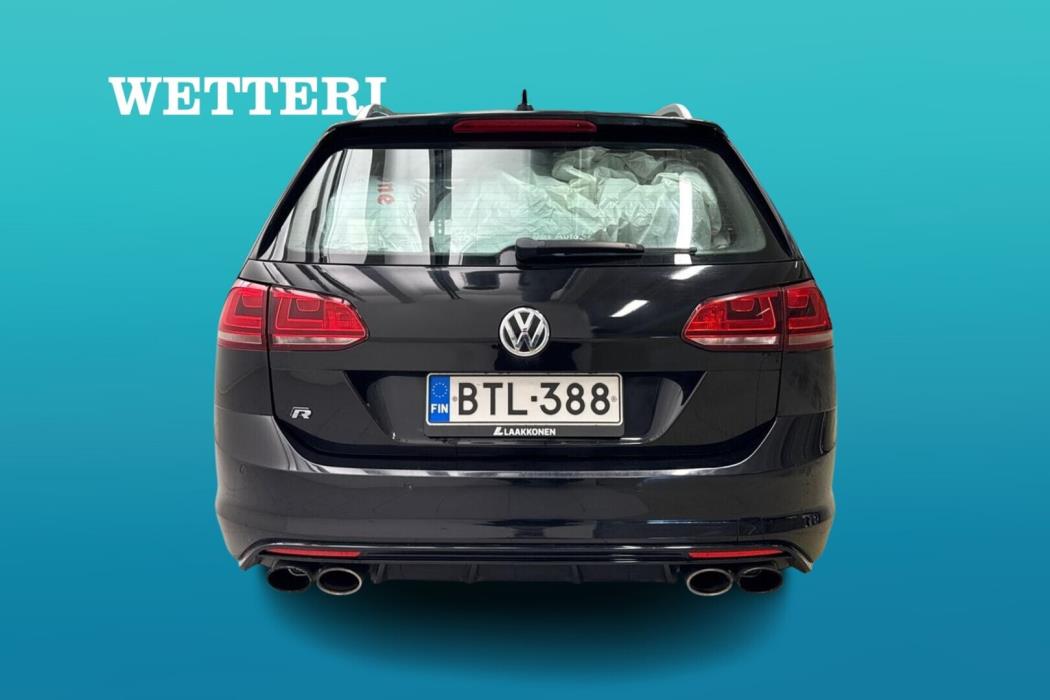 VOLKSWAGEN Golf 2015
