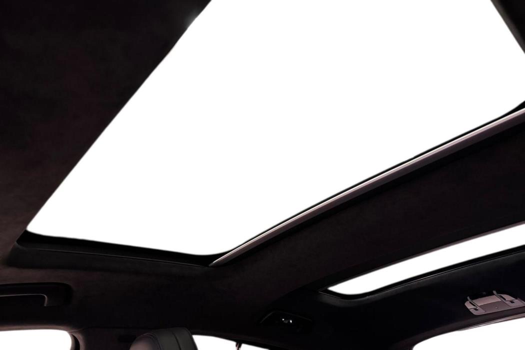 PORSCHE Panamera 2018