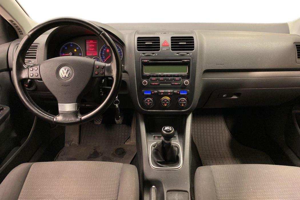 VOLKSWAGEN Golf 2008