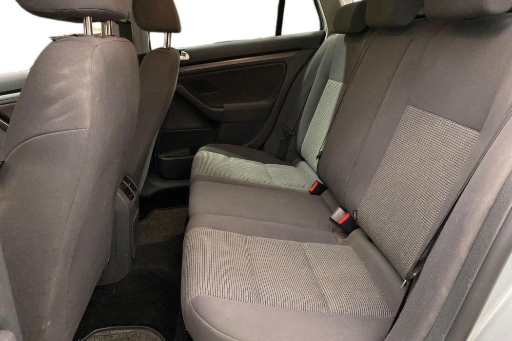 VOLKSWAGEN Golf 2008