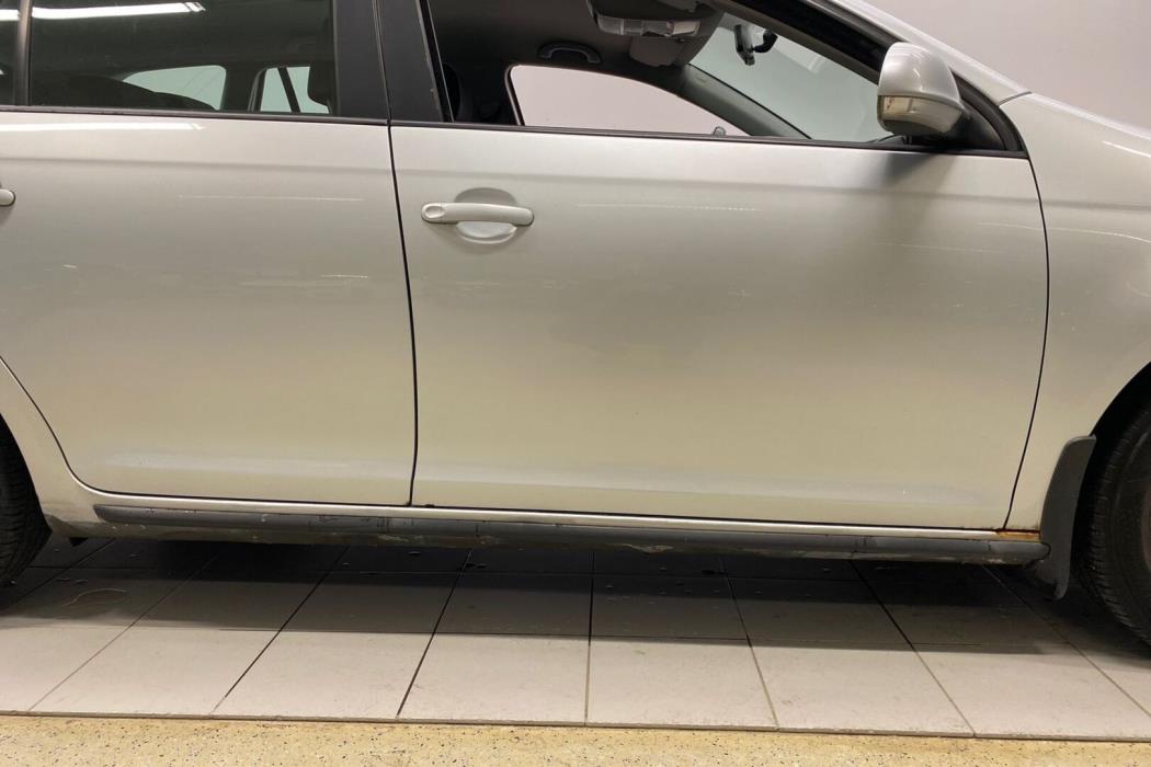 VOLKSWAGEN Golf 2008