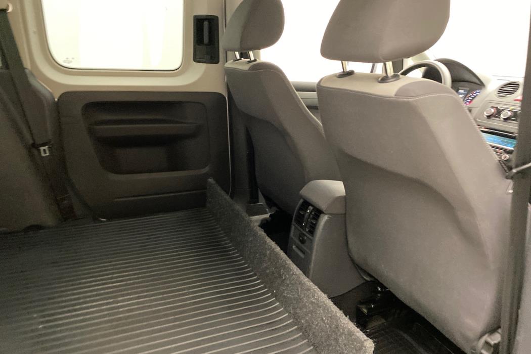 VOLKSWAGEN Caddy 2012