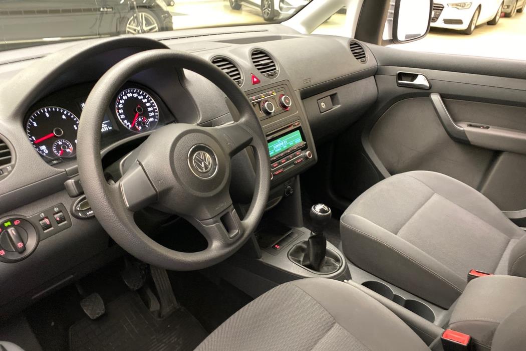 VOLKSWAGEN Caddy 2012