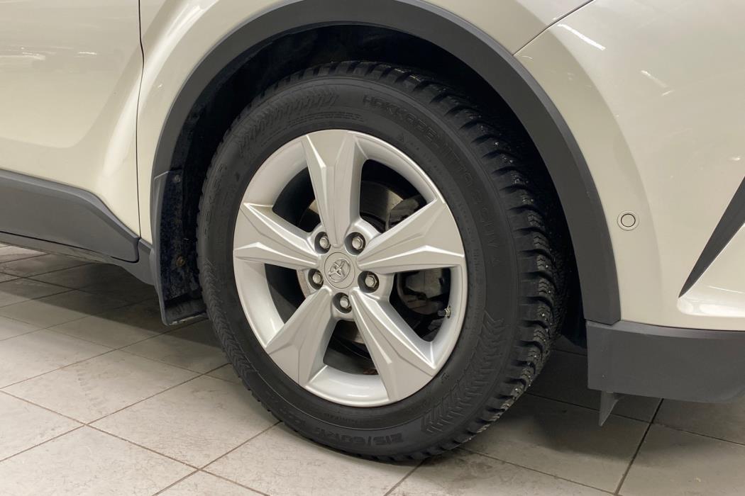 TOYOTA C-HR 2019