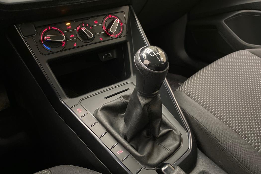 VOLKSWAGEN Polo 2019