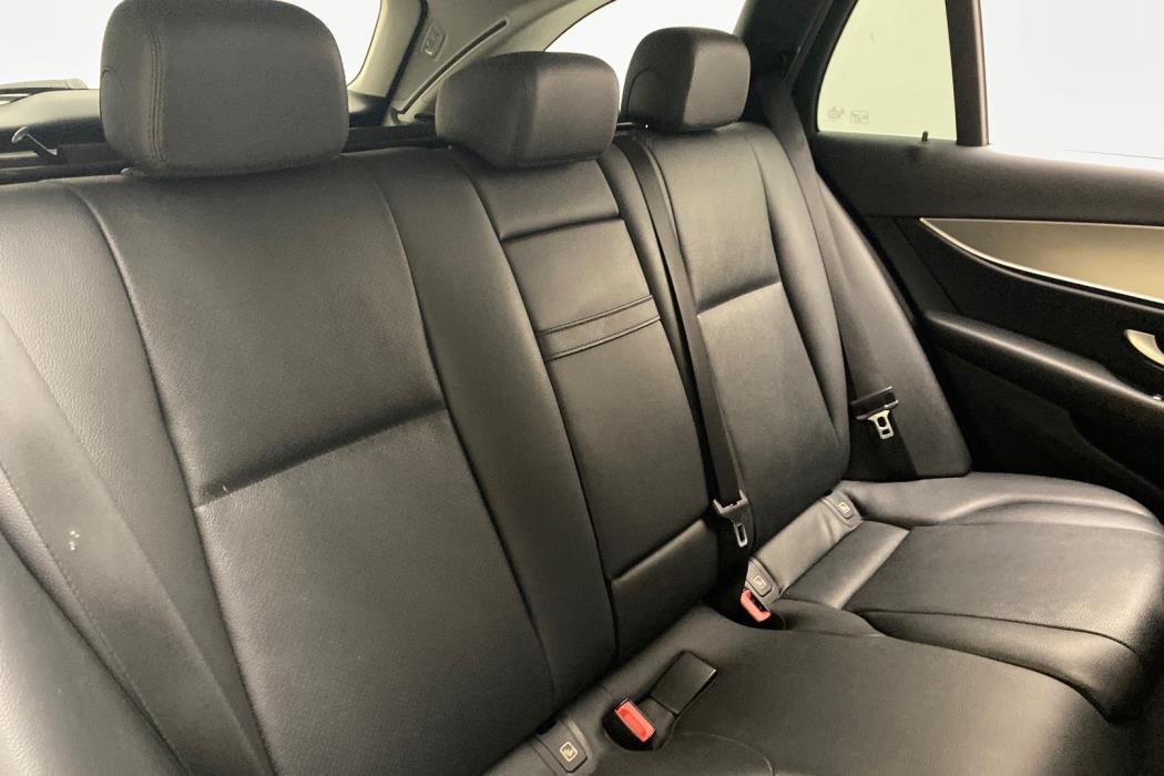 MERCEDES-BENZ E 2017